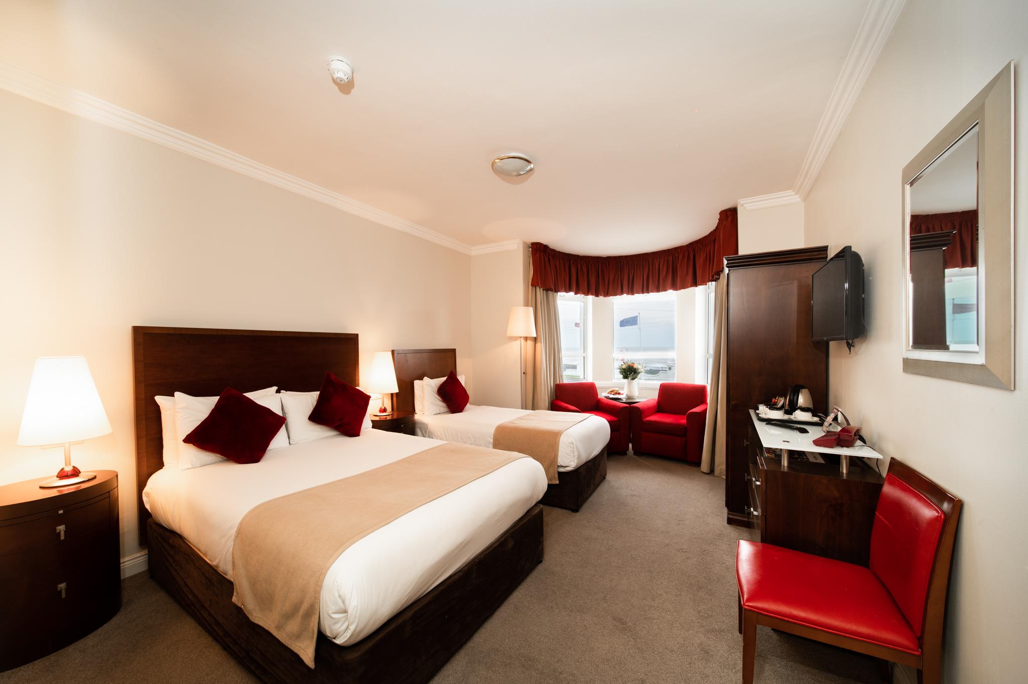 White Sands 3*