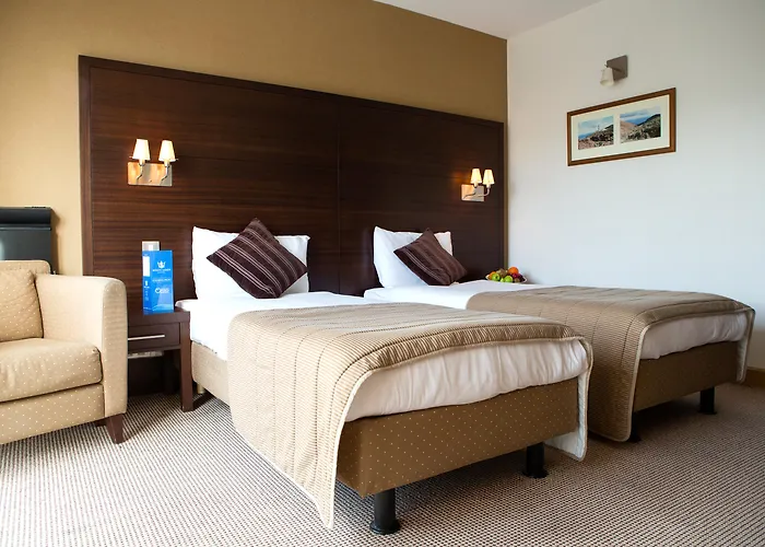 White Sands Hotel